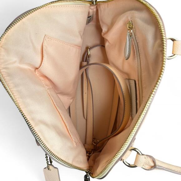 Peach coach leather purse - Picture 4 of 6